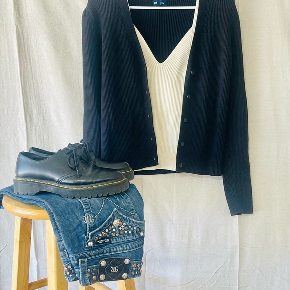 Gap Ribbed Tank Top - Picture 8 of 8